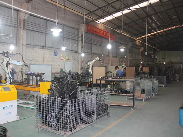 Robot hand welding
