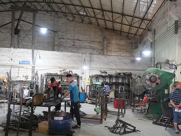 steel bending workshop