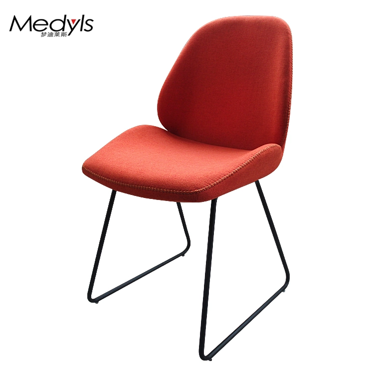 Color: Red